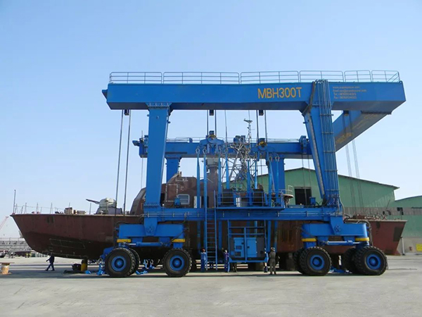 江苏徐州游艇轮胎吊公司设备装卸效率高 可灵活移动